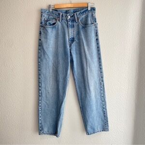 550 Levi’s Light Wash Straight Leg Denim W32 L29